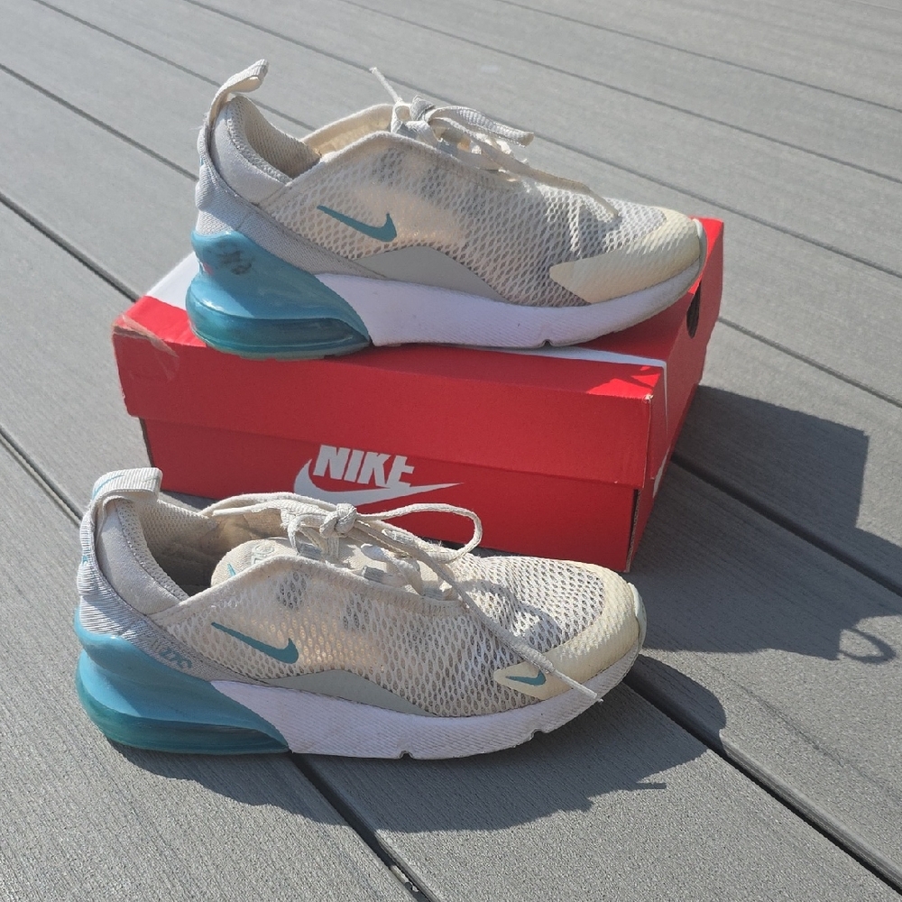 Nike Cream Mesh Sneakers with Teal Accents